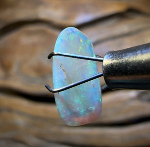 1.98cts - Cool Forrest Green / Orange South Australian Crystal Opal