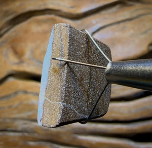 19.2cts - RECUTTERS DELIGHT Queensland Boulder Seam Opal BARGAIN