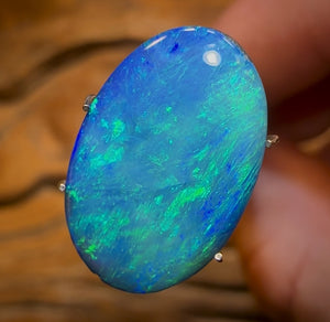 4.55cts - Lightning Ridge Black Opal Doublet