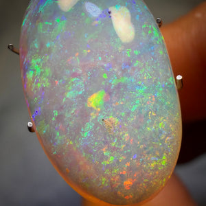 Opal Whisperer’s FEST STEHENDE INVESTITION – 8,7cts – Australischer Boulder Kristallopal. Präsentiert bei „Outback Opal Hunters“!