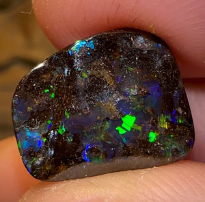 6.6cts - Solid Queensland Black Boulder Opal - Opal Whisperers