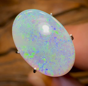 3cts - Lightning Ridge Light Opal. Gem Quality - Opal Whisperers