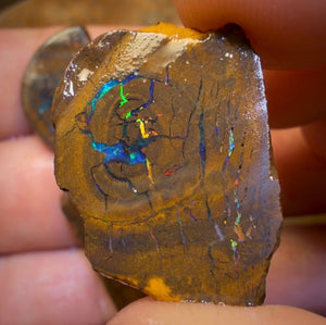 🔒74,8 ct – 3x Queensland Boulder Opal Rubs. Bubble Band