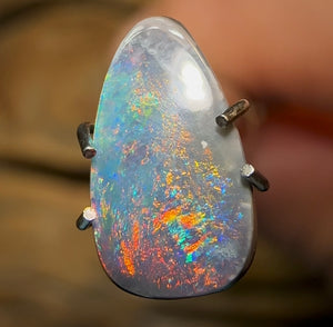 0.8cts - Solid Lightning Ridge Black Opal - Opal Whisperers