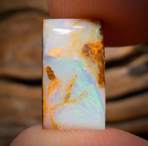 4.75cts - Yowah Nut Opal. Double Sided