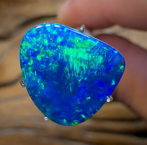 4.5cts - TOP Australian Boulder Opal Doublet - Opal Whisperers