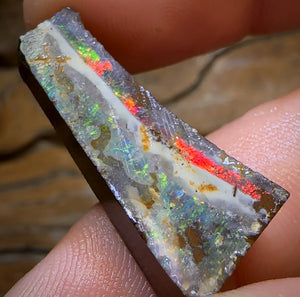 🔨 AUCTION 🔨 “Red Fire Landscape” 21.8cts - Queensland Boulder Seam Opal Rub