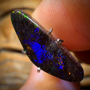 3.6cts - Chameleon Queensland Boulder Seam Opal. Australian Opal