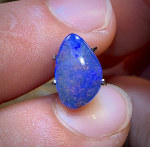 2.25cts - “Electric Shallows” Queensland Boulder Seam Opal