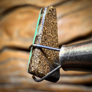 🔨 AUCTION 🔨 2.3cts - Queensland Boulder Seam Opal. RECUTTER’S DELIGHT