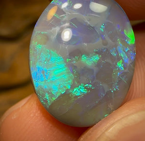 9.7cts - Australian Black Opal from Lightning Ridge - Opal Whisperers