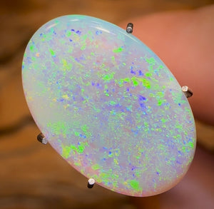 3cts - Lightning Ridge Light Opal. Gem Quality - Opal Whisperers