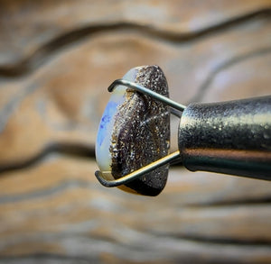 1.75cts - Queensland Boulder Seam Opal Half Price Bargain