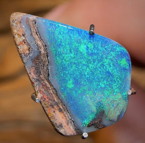 1.8cts - Solid Australian Boulder Pipe Opal - Opal Whisperers