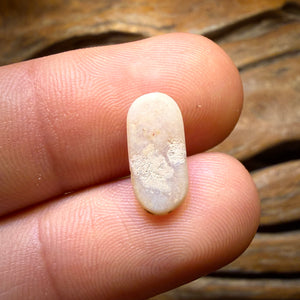 Wildcard! 1.9cts - South Australian White Opal from Mintabie