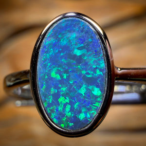 Sterling Silver - Queensland Boulder Opal Doublet Ring. Top Electric Green Blue