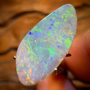Bargain Card! 3.9cts - Australian Boulder Opal Doublet