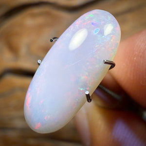 Bargain Card! 2.8cts - South Australian White Opal from Coober Pedy