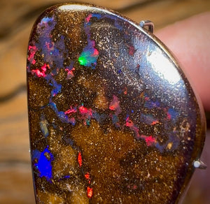 11.7cts - Queensland Boulder Seam Opal With Fire Red