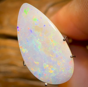 3.1cts - South Australian White Opal