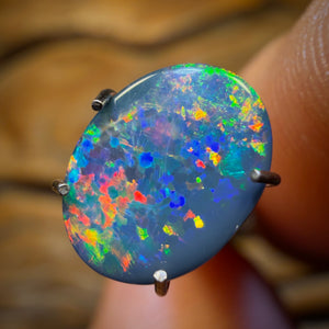 0.9cts - Australian Boulder Opal Doublet