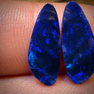Wild Card! 3.8cts - Australian Boulder Opal Doublet Pair