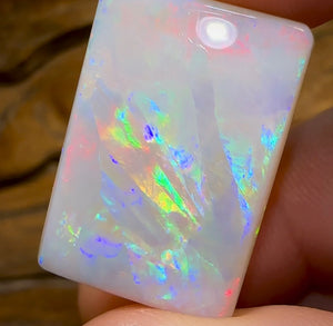 20.1cts - Large Gem South Australian White Opal from Mintabie - Opal Whisperers