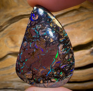 53.5cts - Electric Tribal Queensland Boulder Opal