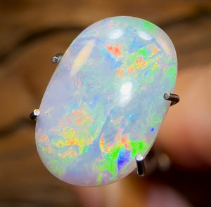 1.5cts - Dark Opal from Lightning Ridge - Opal Whisperers