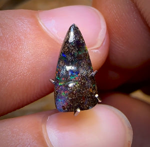 Auction Fall-Through = Your Gain! 🔥 Now More Than 50% Off RRP 🚨 2.1cts - Queensland Boulder Seam Opal Red Fire Multi