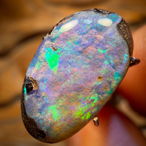 6.1cts - Australian Boulder Seam Opal