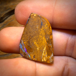 22.7cts - Top Queensland Boulder Opal from Yowah