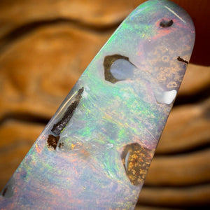 19.6cts - Queensland Boulder Seam Opal. Australian Opal Picture Stone