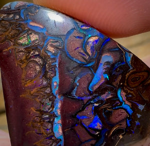 90cts - Koroit Nut Opal Pair. BLACK TRIBAL PATTERN - Opal Whisperers