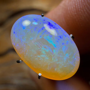 3.1cts - Lightning Ridge Crystal Opal