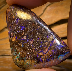 82.5cts - Big Black Tribal Yowah Nut Opal. Australian Opal Double Sided with Picture Pattern Reverse BARGAIN