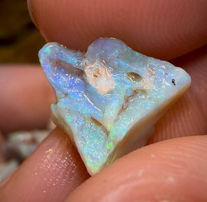 (Template) 62.45cts - 14x Lightning Ridge Crystal, Dark and Light Opal Rough - Opal Whisperers