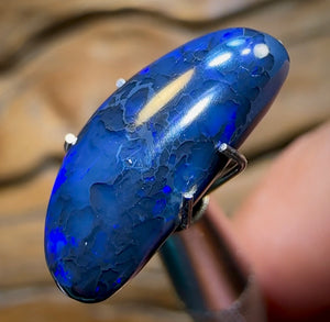4.1cts - Australian Black Opal from Lightning Ridge - Opal Whisperers