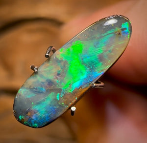2.45cts - “Broad Flash Wonder” Queensland Boulder Seam Opal