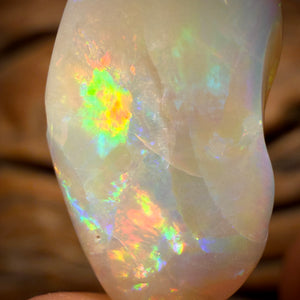 🔨 AUCTION 🔨 Reserve 💎 High Roller Banger Auction 💎 15.5cts - South Australian White Opal “Nugget” Vintage Cut