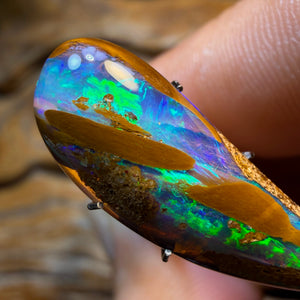 OpalFest 50% Off Banger WildCard! 7.8cts - “Tooth Like” TOP Solid Australian Boulder Pipe Opal
