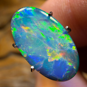 2,6ct – Lightning Ridge Opal Doublet