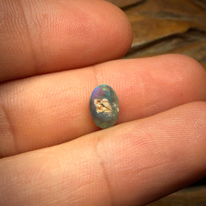 0.6cts - Great Pattern Lightning Ridge Black Opal