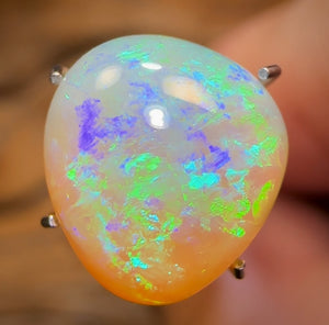 3.6cts - Lightning Ridge Golden Crystal Opal Great High Dome