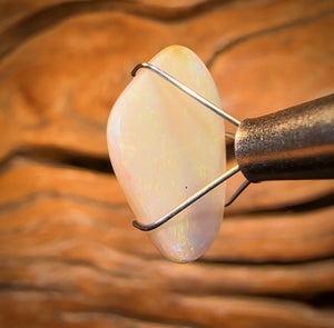 🔨 AUCTION 🔨 4.1cts - Gem South Australian White Opal