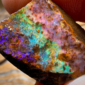 Wildcard! 64.1cts - Queensland Boulder Seam Opal Rough Piece. Natural Split