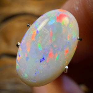 3.7cts - South Australian White Opal from Coober Pedy