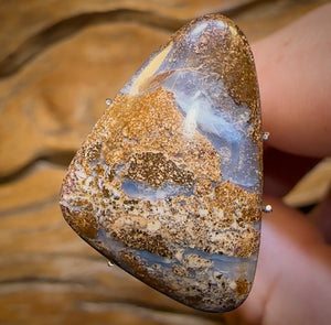 Auction Fall-Through = Your Gain! 🔥 Now More Than 50% Off RRP 🚨 15.9cts - Queensland Boulder Seam Opal BARGAIN