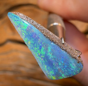 4.9cts - GEM Winton Seam Opal. Australian Boulder Opal - Opal Whisperers
