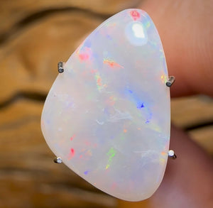 2.85cts - Rare Mintabie Crystal Opal - Opal Whisperers